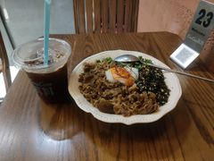 -CowCow其其·牛杂咖啡公司(六运店)