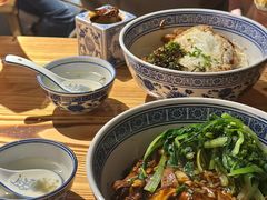 蛤蜊猪肝面-沪西老弄堂面馆(定西路店)