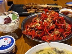 -琥珀老六龙虾(四里河店)