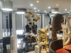 -TOP HAIR SALON