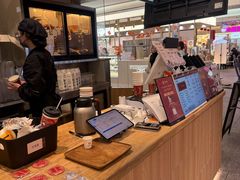 -霸王茶姬(上海静安大悦城店)