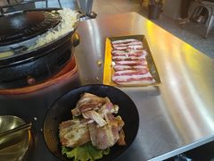-胡悦里韩式烤肉(芝罘万达广场店)
