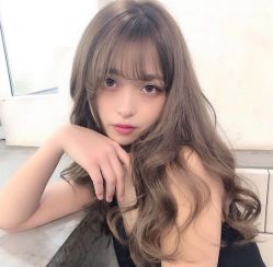 -时尚殿堂明星门店