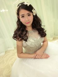 点击看大图 -艾米丽婚纱礼服