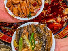 -烧哥美蛙肥肠鱼火锅·十五年社区店