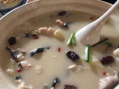 -老阿爸鲜鱼土菜(昆山花桥店)