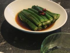 -港丽餐厅(高德置地店)