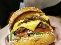-The Habit Burger Grill 哈比特汉堡(复兴soho店)