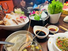 -东海怡品海鲜豆捞(舟宿夜江店)