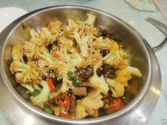 -黄家饺子东北特色菜馆(湖滨商业街店)