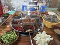 -谭记重庆老火锅(总店)
