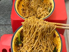 -二娃邓板凳面(解放碑店)