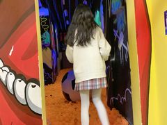 -爱蹦iBOON蹦床运动馆(江汉店)