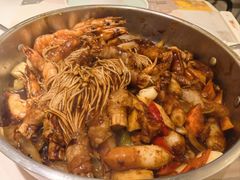 -黄记煌三汁焖锅(新佳丽江汉路店)