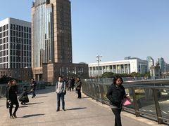 -陆家嘴空中步行连廊