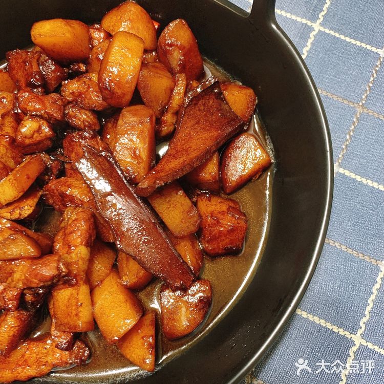 五花肉怎么吃[糖果]| 红烧肉炖土豆🥔