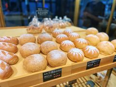 -啊噗吐呦现场烘焙(麦凯乐店)