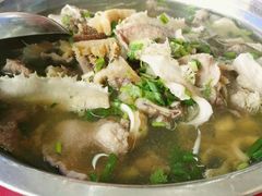 -谢老五跷脚牛肉·非遗传承店