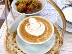 姜汁撞奶拿铁-周大娘牛乳(旧寨古村总店)