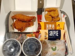 半价金粉桶-麦当劳(哈西万达店)