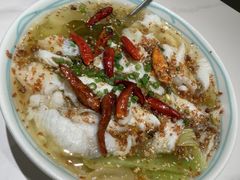 -姚姚酸菜鱼·金戈戈香港豉油鸡(喜荟城联名店)