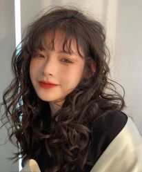 -BULB STUDIO 巴柏明星发型工作室