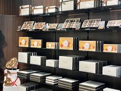 -Laderach 莱德拉(上海环贸iapm店)