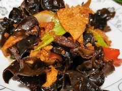 木耳肉片-口口香小吃店