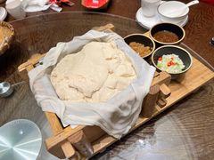 -唐山宴百姓府邸院落中餐