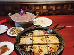 -黄家码头老火锅(解放碑旗舰店)