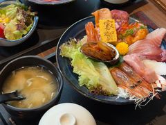-家贺屋刺身寿司专门店