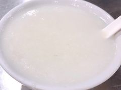 明火白粥-银记肠粉店(市二宫店)