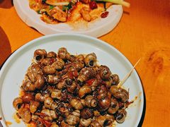 -隔壁老王·家常云南菜(花巷店)