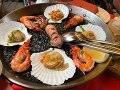 墨鱼汁海鲜饭-BROWNSTONE布朗石西班牙餐厅(富城店)