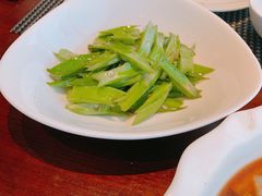 蒜蓉四角豆-蜈支洲岛珊瑚酒店临海阁中餐厅