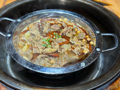 -大众跷脚牛肉馆·非遗传承单位(峨眉山店)