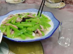 -洪霞餐馆