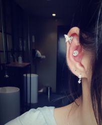 -AI艾耳·专业手工耳洞·穿孔美学馆