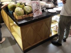 -领鲜活海鲜榴莲自助火锅(东门店)