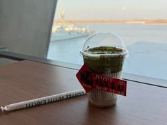-抱抱地球咖啡馆(国家海洋博物馆店)
