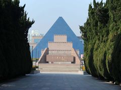 -上海市龙华烈士陵园