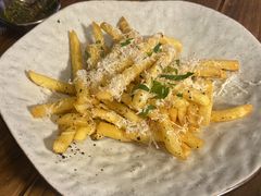 -MONICH牛排融合餐厅(和义大道购物中心店)