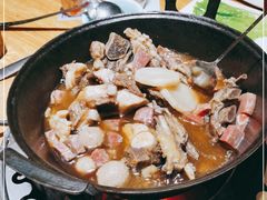 -茸梅路右拐龙虾-农家菜(松江店)