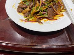 -蔼若春.传承三十年云南菜(金碧公园店)