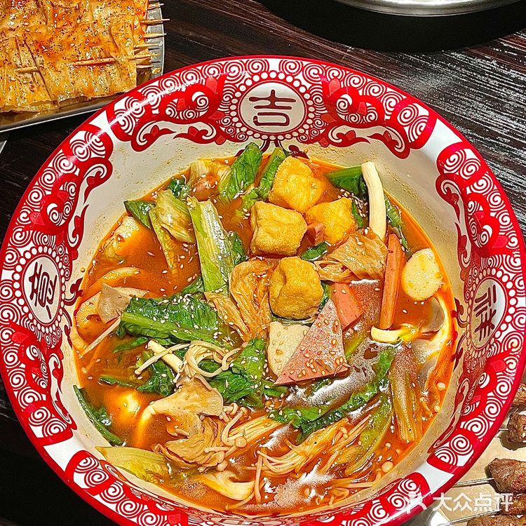 破店泉州首店‼️东北烧烤排队王