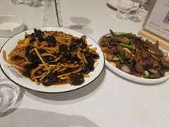 -悦色烤鸭店
