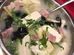 咸肉皇扁尖炖老豆腐-徐记私厨(半淞园路店)