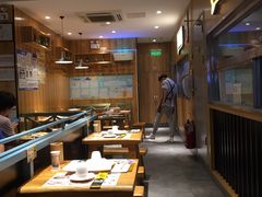 大堂-木屋烧烤(万德庄店)