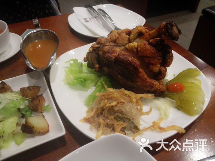 haxnbauer海森堡现代德国餐厅(金鹰店)特色猪肘图片 - 第2084张