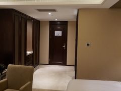 -青岛天瑞星空酒店
